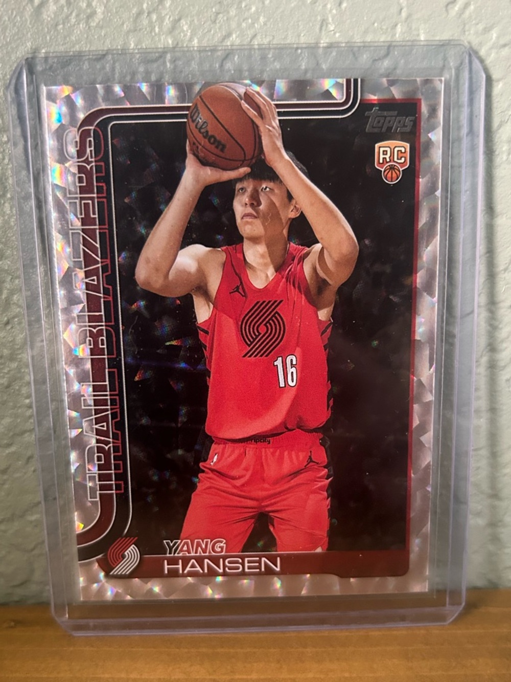 Yang Hanson Crackleboard rookie card!